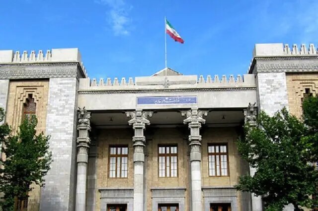 مدیرکل کنسولی وزارت خارجه: تسهیلات لازم برای بازگشت محترمانه ایرانیان به وطن، فراهم است