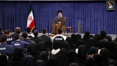 جوان ایرانی؛ مظهر امید رهبر انقلاب خطاب به رئیس جمهور آمریکا: اصلاً شما چه کاره هستی؟!/ یاوه‌گویی‌های سخیف رئیس جمهور آمریکا، تلاش برای روحیه دادن به صهیونیست‌های مأیوس