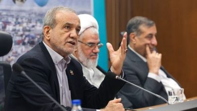 رئیس جمهور: مدیران با کار در اتاق‌های کوچکتر به صرفه‌جویی در مصرف انرژی کمک کنند/استقرار مدیران در اتاق‌های ۶ متری
