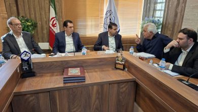 نشست نمایندگان بازنشستگان تامین اجتماعی با عضو هیئت رئیسه مجلس؛ بیمه تکمیلی و درمان تامین اجتماعی زیر ذره‌بین