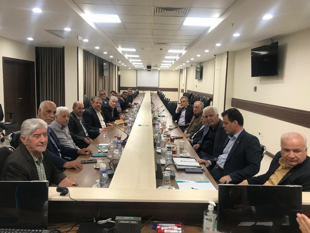 نشست نمایندگان بازنشستگان تامین اجتماعی با سرپرستی شعب منطقه یک بانک رفاه کارگران
