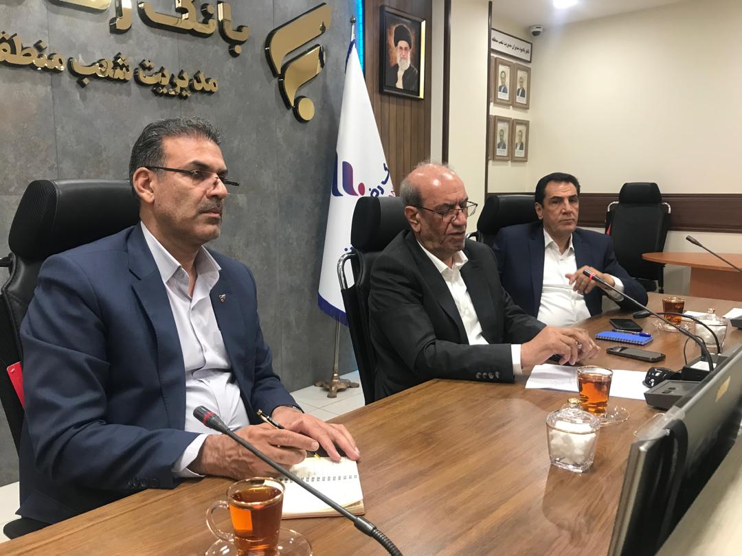 نشست نمایندگان بازنشستگان تامین اجتماعی با سرپرستی شعب منطقه یک بانک رفاه کارگران