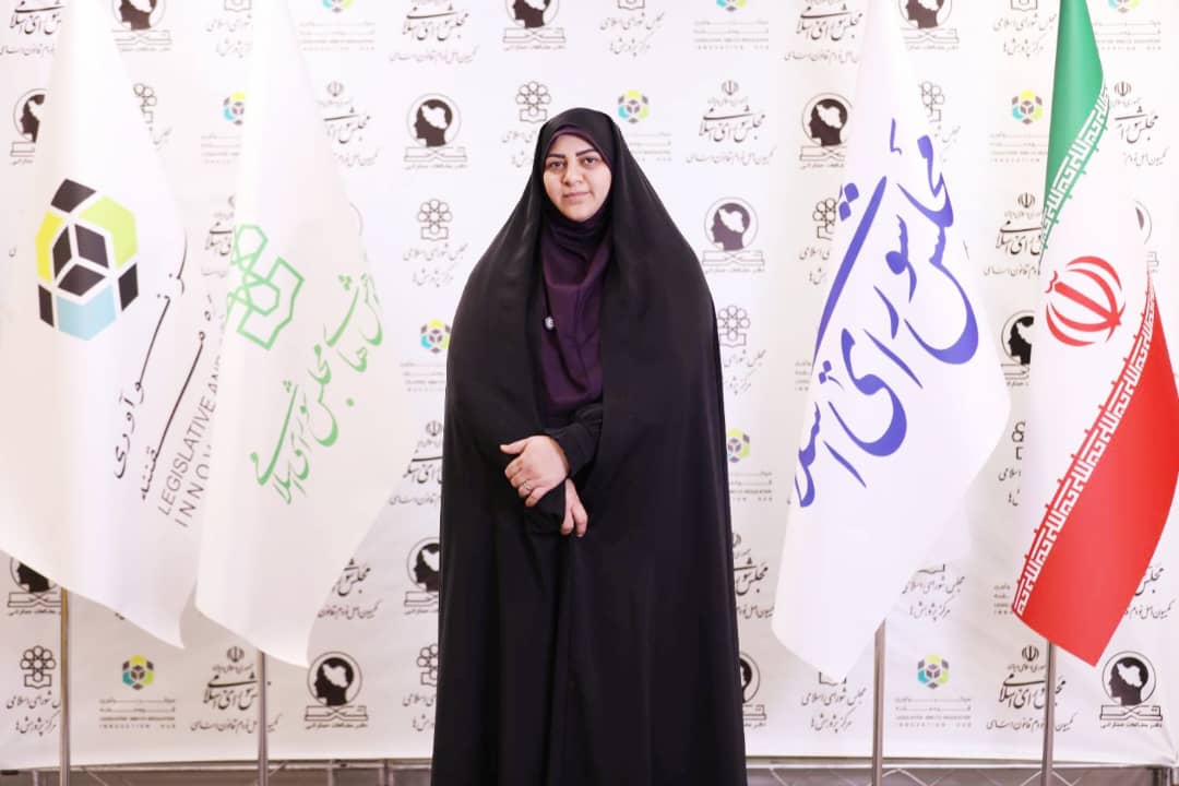 گلپور: وضعیت معیشتی بازنشستگان انگیزه جوانان را کاهش میدهد