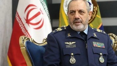 واکنش وزیر دفاع به تحرکات هواپیما‌های سوخت‌رسان دشمن در منطقه: ترابری داشته باشند یا نه، ما به عنوان یک بخش نظامی باید به طور مرتب آماده دفاع از کشور باشیم/ بخش اعظمی از این تحرکات، عملیات روانی است؛ مدام تکرار می‌کنند حمله خواهد شد تا جامعه را دچار معضل کنند و ثبات اقتصادی را بر هم بزنند