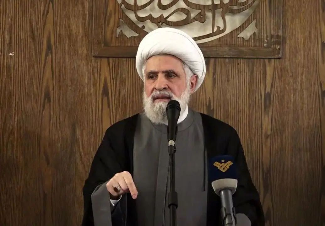 شیخ نعیم قاسم: طرح «ترامپ» درباره پایان جنگ در غزه، مملو از خطرات است/ مقاومت فلسطین خود تصمیم می‌گیرد که چه چیزی مناسب است/‌ ای کاش کشور‌های عربی، از موضع اسپانیا [درباره غزه] درس می‌گرفتند و همانند آن عمل می‌کردند/ آمریکا میخواست بر پایه ضعیف شدن حزب‌الله، در لبنان دولت بسازد