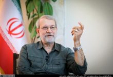 علی لاریجانی: مقاومت همواره پایدار است و پیروز / رژیم صهیونیستی اکنون در تصاویر می‌بیند که پس از دو سال کشتار وحشیانه، جایگاه حماس و مقاومت در قلب مردم چگونه ارتقا یافته