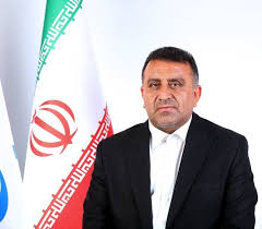 بی برنامگی مدیریت بانک مرکزی باعث مشکلات معیشتی و رشد قیمت کالاها زیر سایه التهابات بازار ارز است/ بانک مرکزی در مسیر همکاری های خارجی هم سنگ اندازی میکند/ پزشکیان شخصا به مساله مدیریت بانک مرکزی ورود کند