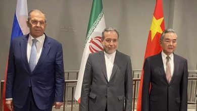 نامه مشترک ایران، روسیه و چین: پایان کامل و به موقع قطعنامه ۲۲۳۱، به منزله خاتمه بررسی موضوع هسته‌ای تهران در شورای امنیت است/ طرف‌های ذی‌ربط در برنامه هسته‌ای ایران، به یافتن راه‌حلی سیاسی از طریق گفت‌وگوی دیپلماتیک متعهد بمانند و از توسل به زور یا هر اقدام دیگری که موجب تشدید تنش گردد، خودداری نمایند