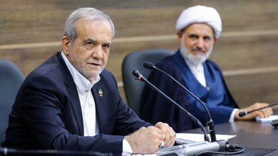 پزشکیان: هر کسی وعده بدهد که همه کارها را میتوان بدون محدودیت انجام داد، از واقعیتهای اقتصادی کشور بیخبر است/ وقتی دولت را تحویل گرفتیم، با ۲۰ هزار مگاوات کمبود برق مواجه بودیم، از سوی دیگر باران نبارید و خدا هم با ما قهر کرد؛