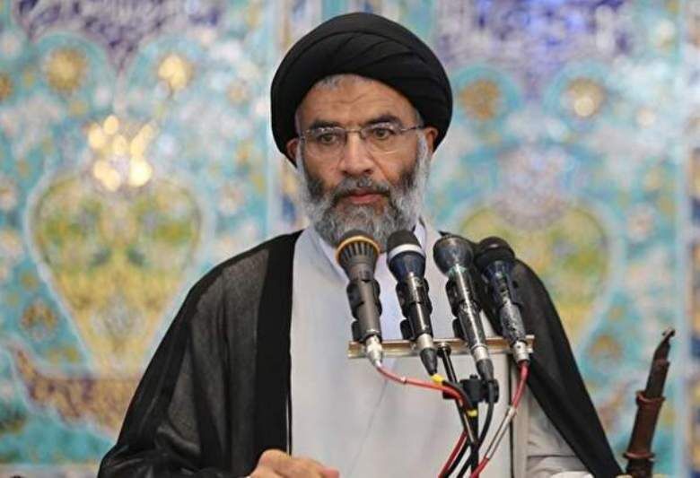امام جمعه اهواز: در صورت چشم طمع دشمنان به منطقه، خلیج فارس به جهنمی برای استکبار جهانی تبدیل میشود / اگر ایران در همه عرصهها قوی باشد، هیچگاه دشمن نمیتواند هجمهای علیه این کشور وارد کند
