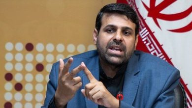 عضو هیأترئیسه مجلس: هیچ تصمیمی برای تعویق یا توقف استیضاحها گرفته نشده است