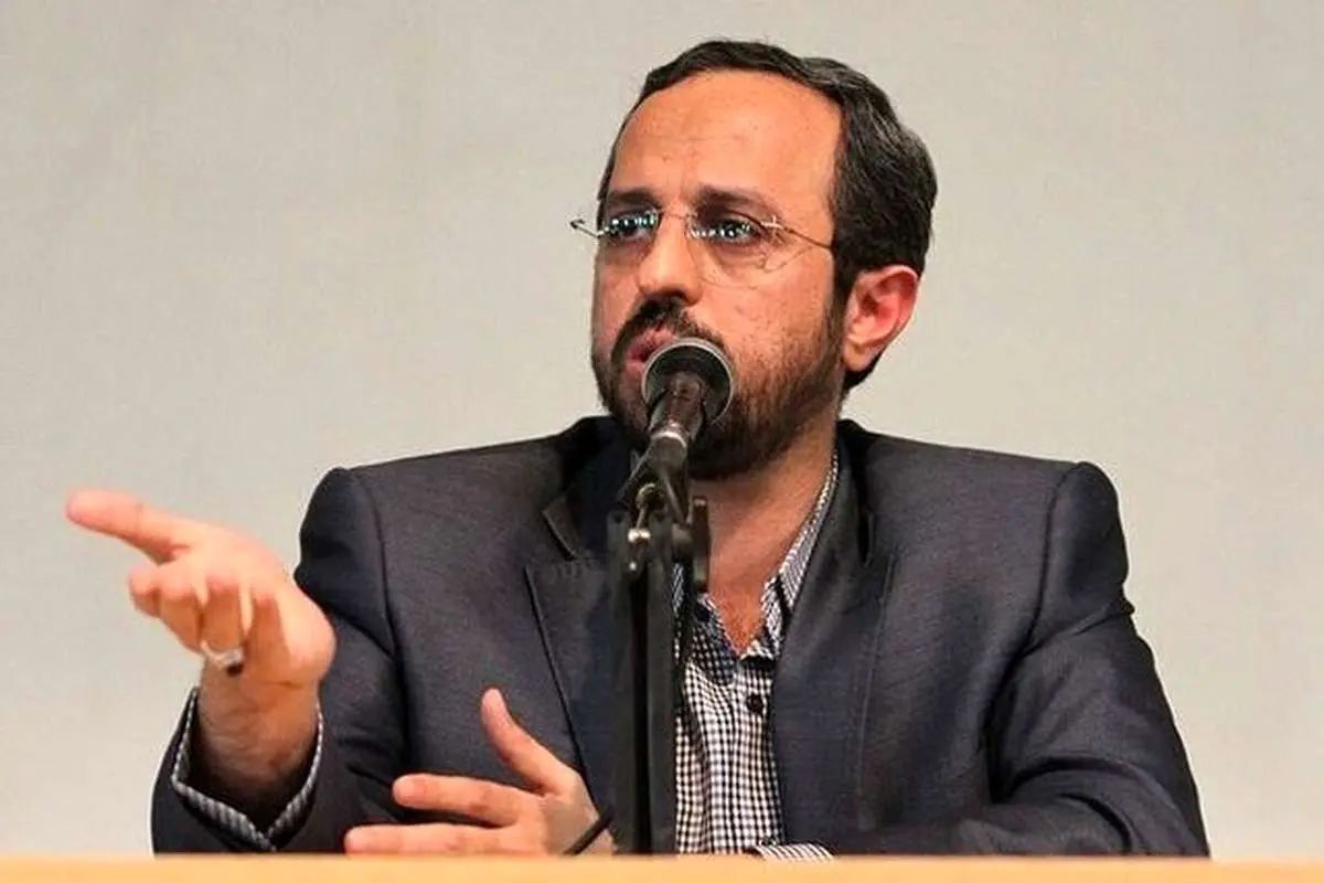 کنایه دستیار قالیباف به تیم پایداری: موضوع انحلال بانک آینده، برای ۸ ماه پیش نیست که برخیها میگویند با مطالبه ما انجام شده، بلکه به خاطر قانون بانک مرکزی در مجلس یازدهم است/ این بد است که در یک قضیه، عدهای «من بودم، من بودم، من بودم» بگویند