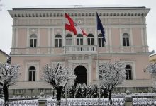 سفارت اتریش در ایران: خدمات کنسولی همچنان در حالت تعلیق هستند/ پیش‌بینی می‌شود سفارت از آذر ماه، مجدداً قادر به تأیید مدارک ایرانیان باشد