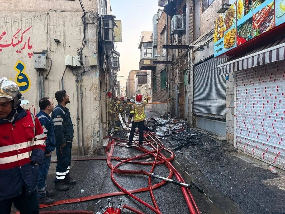 آتش سوزی در منزل مسکونی در ورامین؛ ۱۰ نفر مصدوم شدند