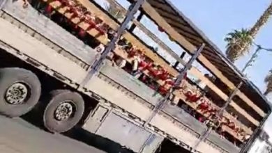 واکنش آموزش و پرورش جهرم به جابه‌جایی دانش‌آموزان با کامیون حمل دام: این اقدام توسط یک آموزشگاه غیر دولتی و بدون دریافت مجوز انجام شده/ وسیله نقلیه مورد استفاده، متعلق به اولیای یکی از دانش‌آموزان مدرسه است