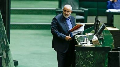 وزیر نیرو: برق کسانی که مصرف آب بالایی دارند، قطع میشود