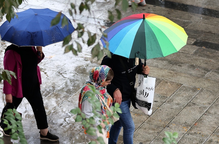 نفوذ سامانه بارشی از دوشنبه به تهران؛ ارتفاعات برفی میشود