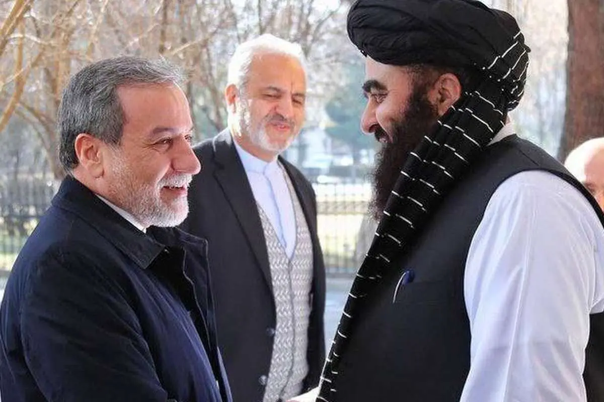 گفتوگوی تلفنی وزرای خارجه ایران و افغانستان/ تبادل نظر درباره روند تعاملات اخیر میان کابل و اسلامآباد