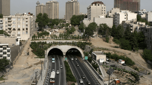 شرکت کنترل ترافیک تهران: هر دو باند تونل نیایش و هر دو دهانه تونل امیرکبیر، امشب مسدود میشود