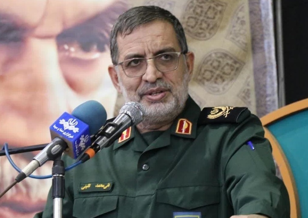 سخنگوی سپاه: سردار حاجیزاده در قرارگاه عملیاتی «وعده صادق یک و دو» به شهادت رسید