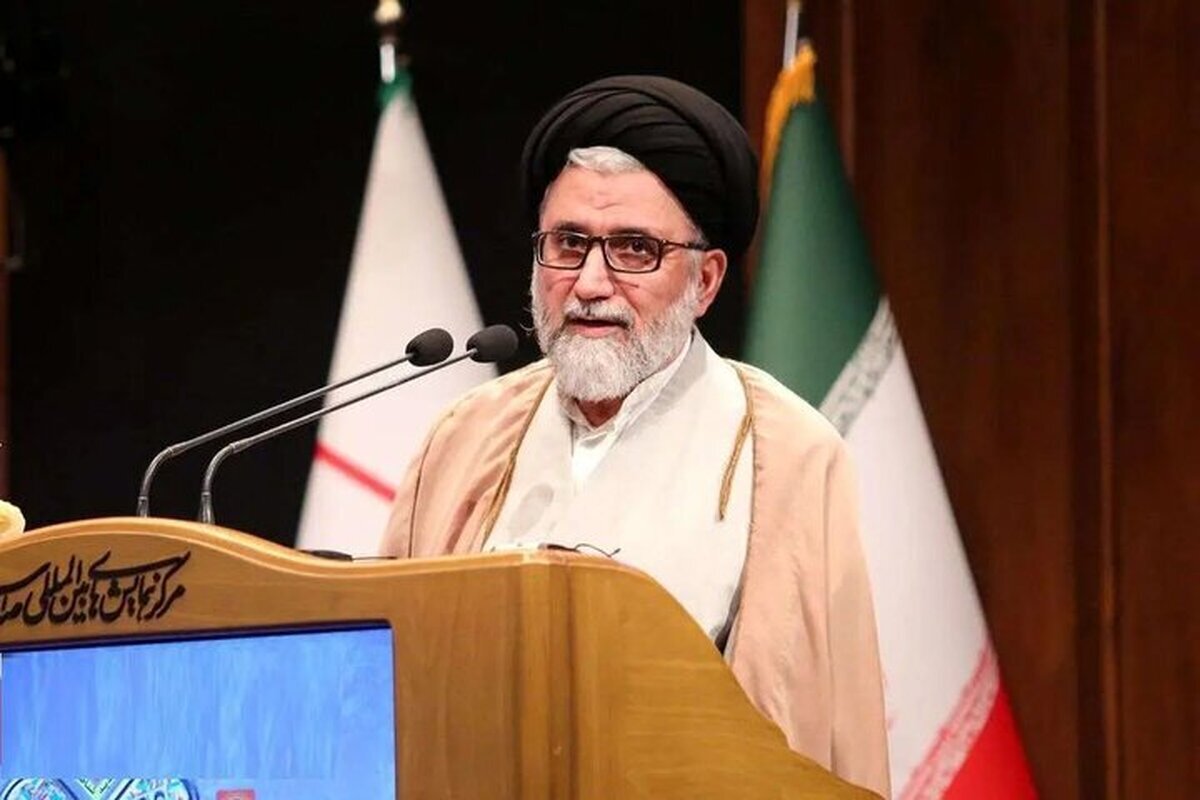 وزیر اطلاعات: دشمن تلاش می‌کند رهبری را هدف قرار دهد؛ گاهی با ترور و گاهی با هجمه‌های خصمانه‌