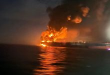 اوکراین مسئولیت حمله به «ناوگان سایه» روسیه در دریای سیاه را برعهده گرفت؛ «پهپادهای زیرآبی این دو نفتکش را هدف قرار داده‌اند»