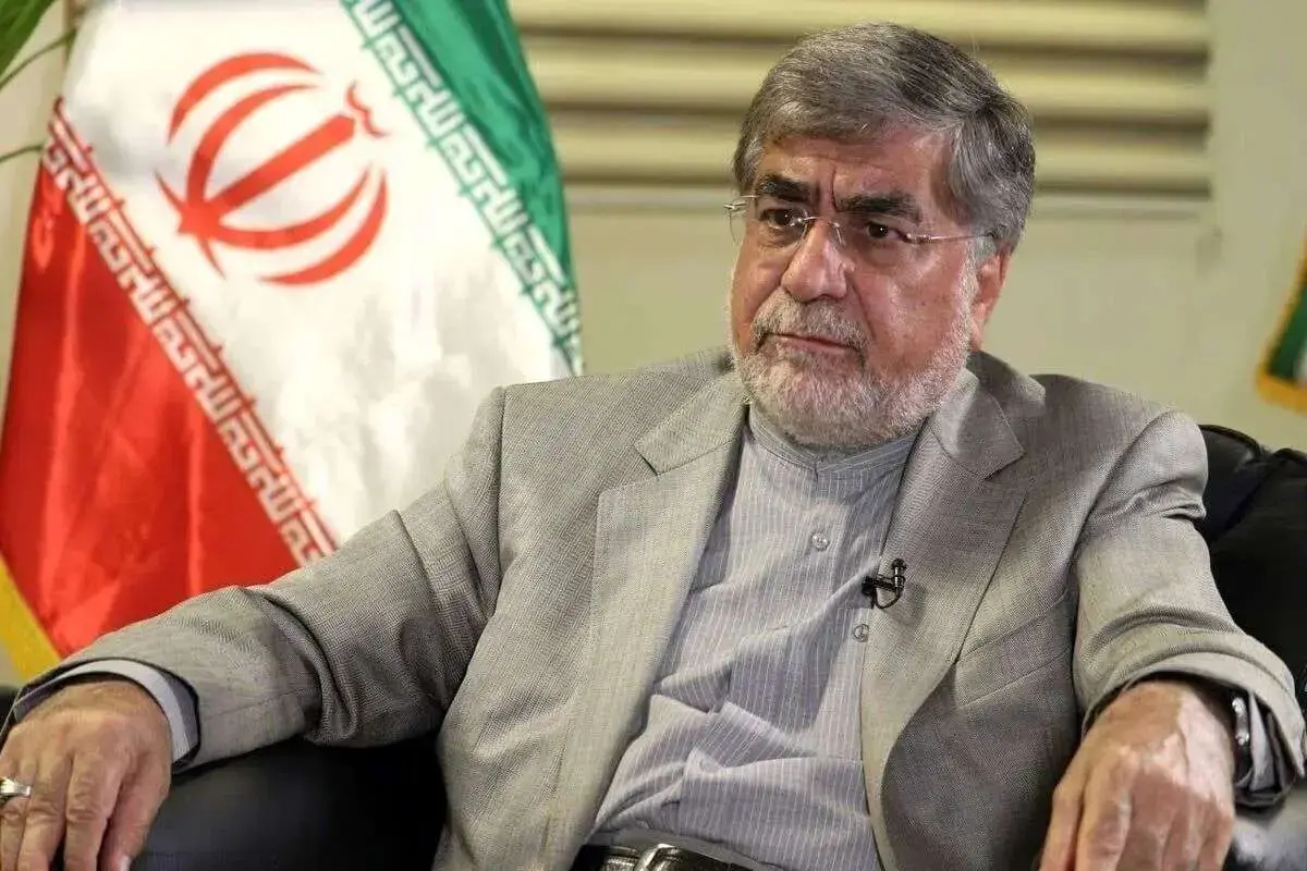 علی جنتی: خطر جنگ واقعی است؛ سیاست خارجی فعلی ایران راه به جایی نمی‌برد