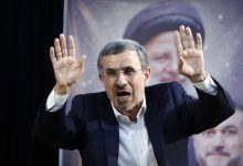 آقای احمدی نژاد! خود شما باید مجازات شوی که جلوی دستگاههای امنیتی و لباس شخصی ها را نگرفتی