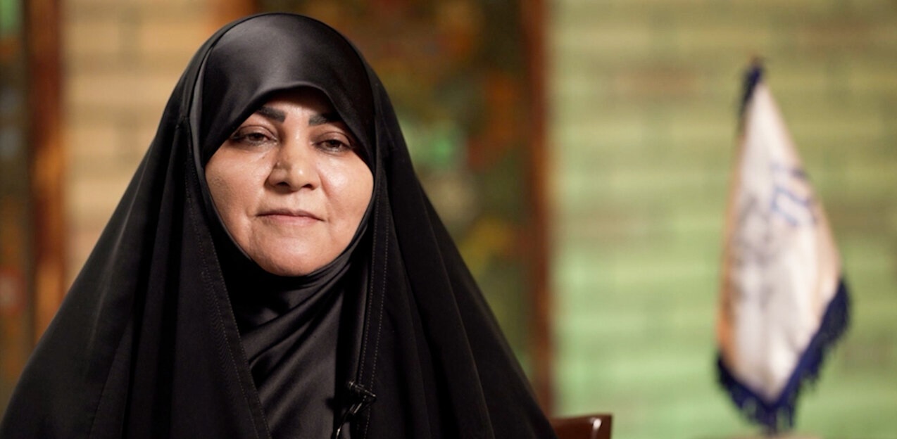 دستیار رئیس جمهور در دولت سیزدهم: زن میتواند تا مهریه را دریافت نکرده در تمکین خاص مرد قرار نگیرد/ استدلال برخی نمایندگان این است که سازمان محیط زیست را تعطیل کنیم و فقط ....