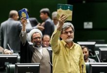 بگومگوی کوچک زاده با قالیباف/ حمله نماینده تندرو به ظریف و روحانی؛ صحبت‌هایشان نادانانه و از روی خباثت بود/ رئیس مجلس: خارج از دستور صحبت نکنید