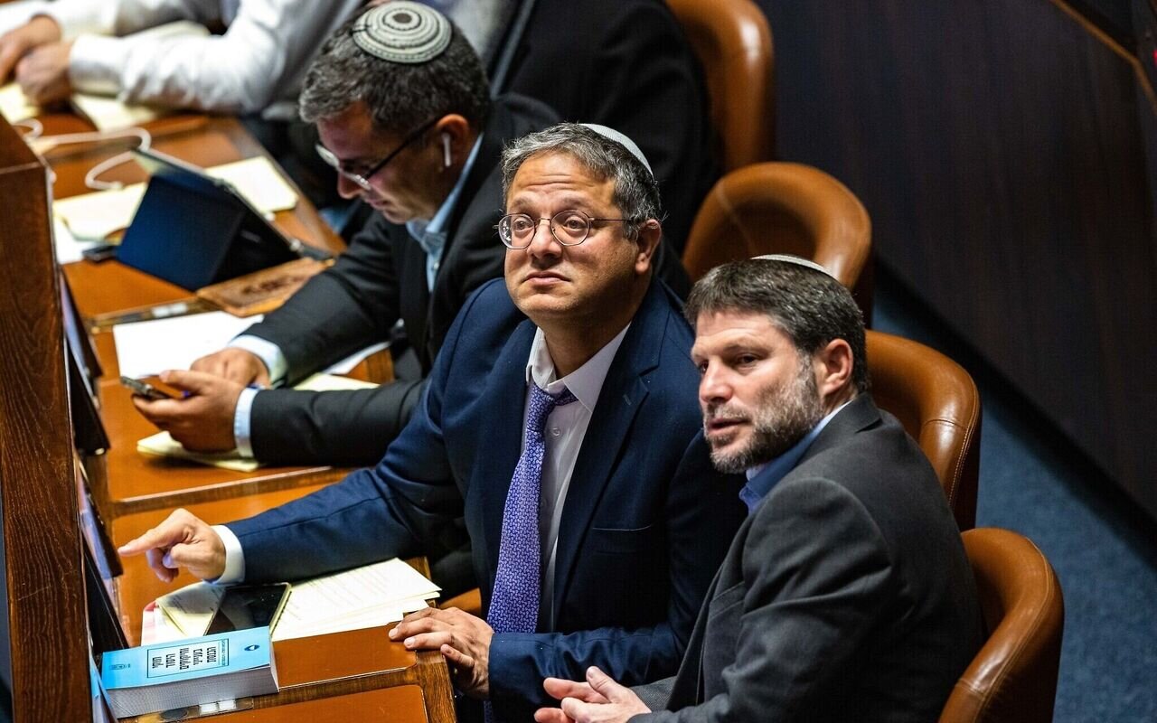 طرح جدید ترامپ برای برسمیت شناختن فلسطین در اسرائیل جنجال به پا کرد/ بن گویر:چیزی به نام ملت فلسطین وجود ندارد!/اسموتریچ: نتانیاهو پاسخ قاطع دهد