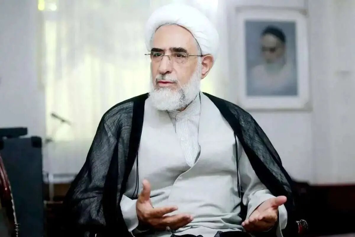 منتجب نیا: صداوسیما کاملاً مخالف دولت و مقابل دولت قرار گرفته است/ مجلس از همان ابتدا طبل مخالف را به صدا درآورد