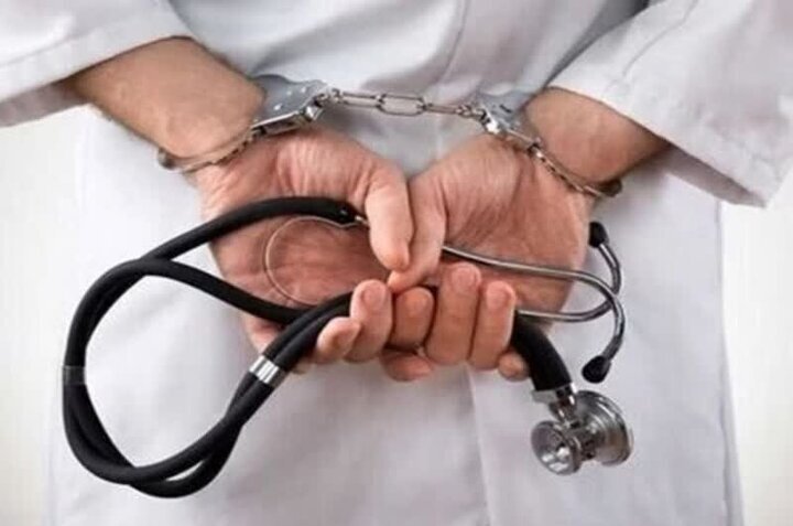 دستگیری پزشک قلابی حین عمل لیپوساکشن در منزل!