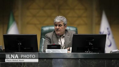 تاجگردون: در ارز ترجیحی هم چوب را خوردیم هم پیاز را!/ مردم با دلار ۱۰۰ هزار تومانی خرید می کنند