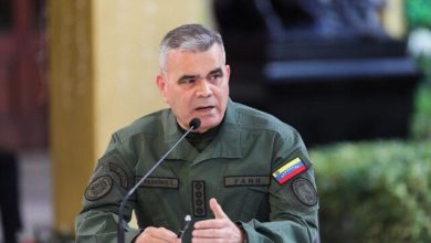 واکنش ونزوئلا به تهدیدهای نظامی آمریکا: با سربالا پاسخ می‌دهیم