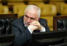 انتقاد تند یک نماینده از هیات رئیسه مجلس؛ نمایندگان در کشور ما چه کاره هستند؟