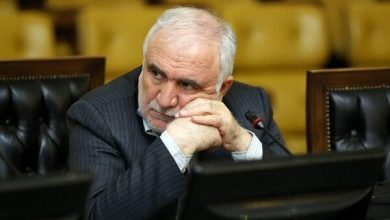 انتقاد تند یک نماینده از هیات رئیسه مجلس؛ نمایندگان در کشور ما چه کاره هستند؟