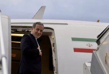 عراقچی به پاریس رفت