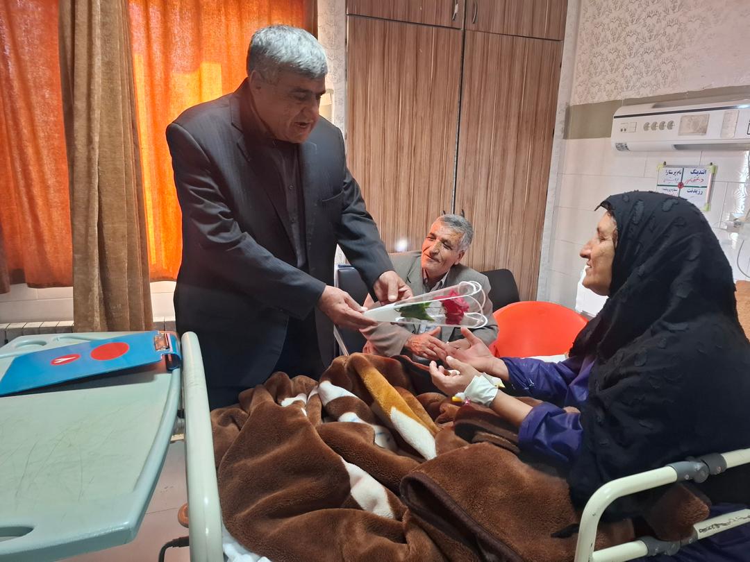 ارزیابی رئیس کانون بازنشستگان تامین اجتماعی کهگیلویه و بویراحمد از خدمات بیمارستان طرف قرارداد آتیهسازان حافظ / قدردانی از استمرار خدمات پزشکی به بازنشستگان