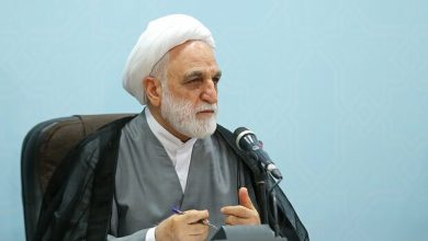 بعضی از افراد دارند برخلاف قانون مرتکب جرم مشهود می‌شوند، دادستان‌ها و آحاد مردم به عنوان امر به معروف و نهی از منكر وظیفه دارند؛ قوه قضائیه به جد از شما حمایت می‌کند/ دادستان کل کشور جلسه‌ای با فرمانده فراجا بگذارد، قرار بوده که اقداماتی داشته باشند و به من خبر بدهند، دوباره پیگیری می‌کنیم / انشالله این ناهنجاری اجتماعی را کنترل کنیم