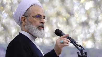 امام جمعه قم: با خشکسالی سنگین مواجه هستیم، باید توبه کنیم / برخی افراد از رشد گناه و بی عفتی در جامعه احساس آزردگی نمیکنند