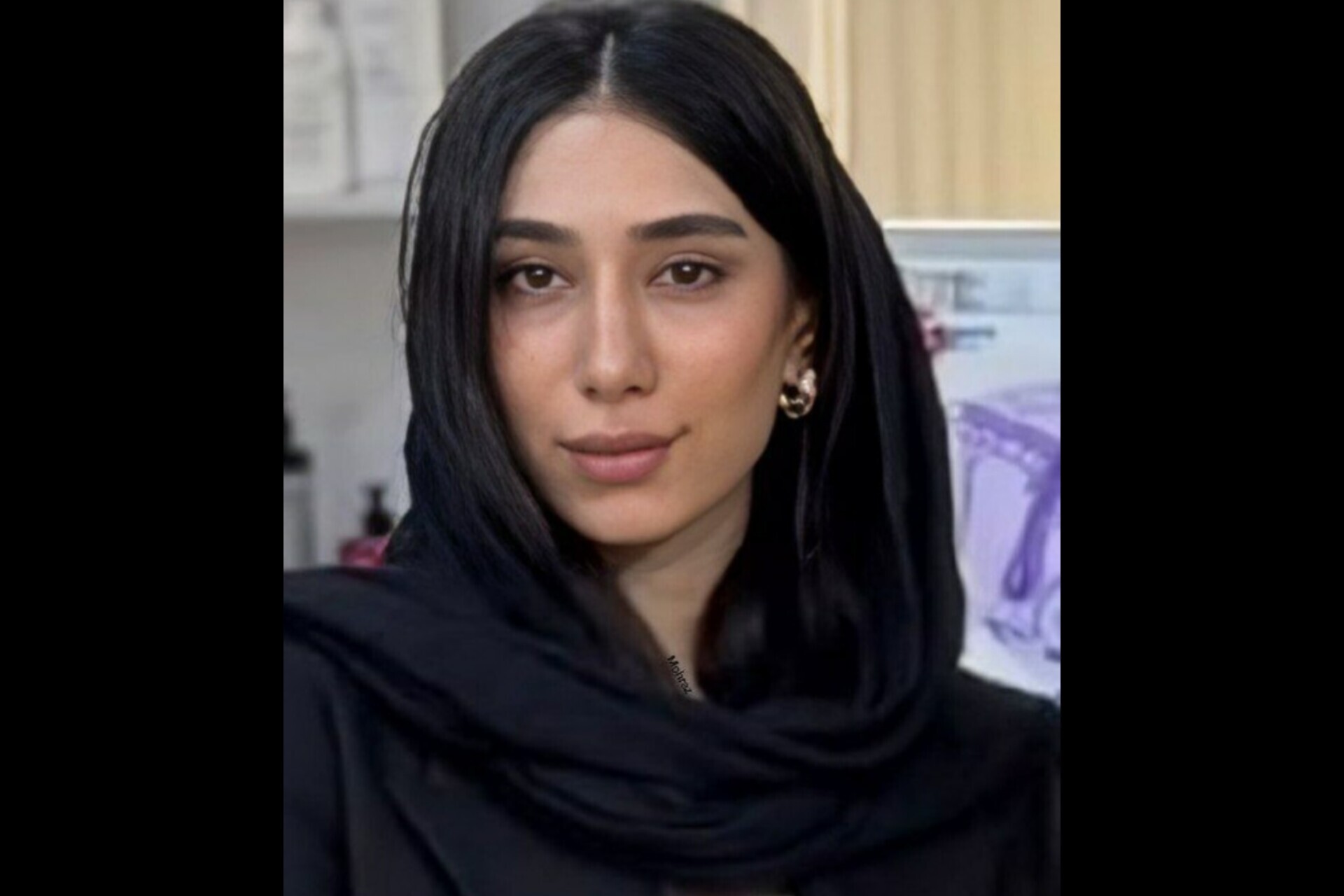 پدر ستاره حیدری، دختر گمشده آبادانی: دخترم پشت کنکوری است، او شب حادثه برای خرید لوازم تحریر بیرون رفت و دیگر برنگشت/ بررسی دوربینهای مدار بسته نشان میدهد که بعد از عبور فرزندم از پارک مقابل مغازه، انگار صدایی یا اتفاقی رخ میدهد؛ برای همین فرضیه آدمربایی مطرح است