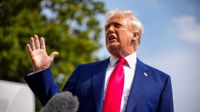 ترامپ: به شی گفتم می‌خواهم کمی سریعتر خرید کنید،دوست دارم بیشتر خرید کنید و او موافقت کرد / از اقدامات رئیس‌جمهور شی شگفت‌زده خواهیم شد