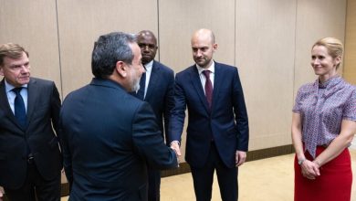 پاریس: دیدار وزرای خارجه ایران و فرانسه در روز چهارشنبه/ یکی از محور‌های اصلی گفت‌و‌گو‌ها در این نشست، برنامه هسته‌ای تهران است