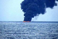 انفجار نفتکش در دریای سیاه / منابع خبری: احتمالا این نفتکش پس از انفجار غرق شده