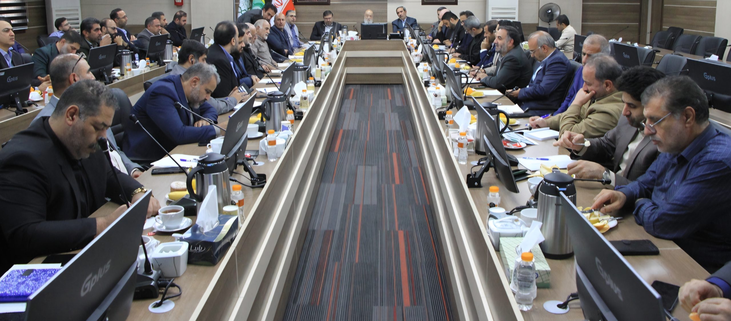 محلات منطقه ۲۰ تهران زیر ذره‌بین: تبلیغات یا عملکرد واقعی؟