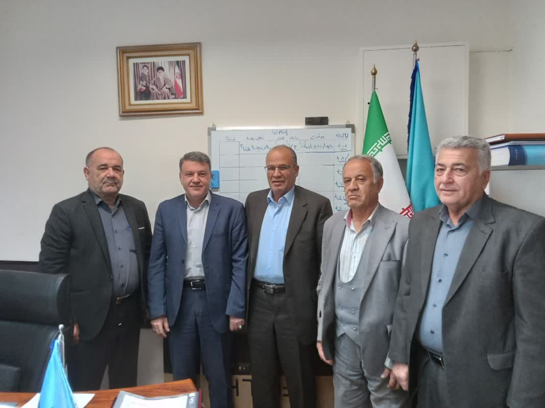 بررسی دغدغه‌های بازنشستگان تامين اجتماعي در دیدار اعضای هیات‌مدیره کانون عالی با مدیرکل وزارت کار