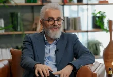 به جریان انرژی و تأثیرات آن در ذهن انسان اعتقاد دارم