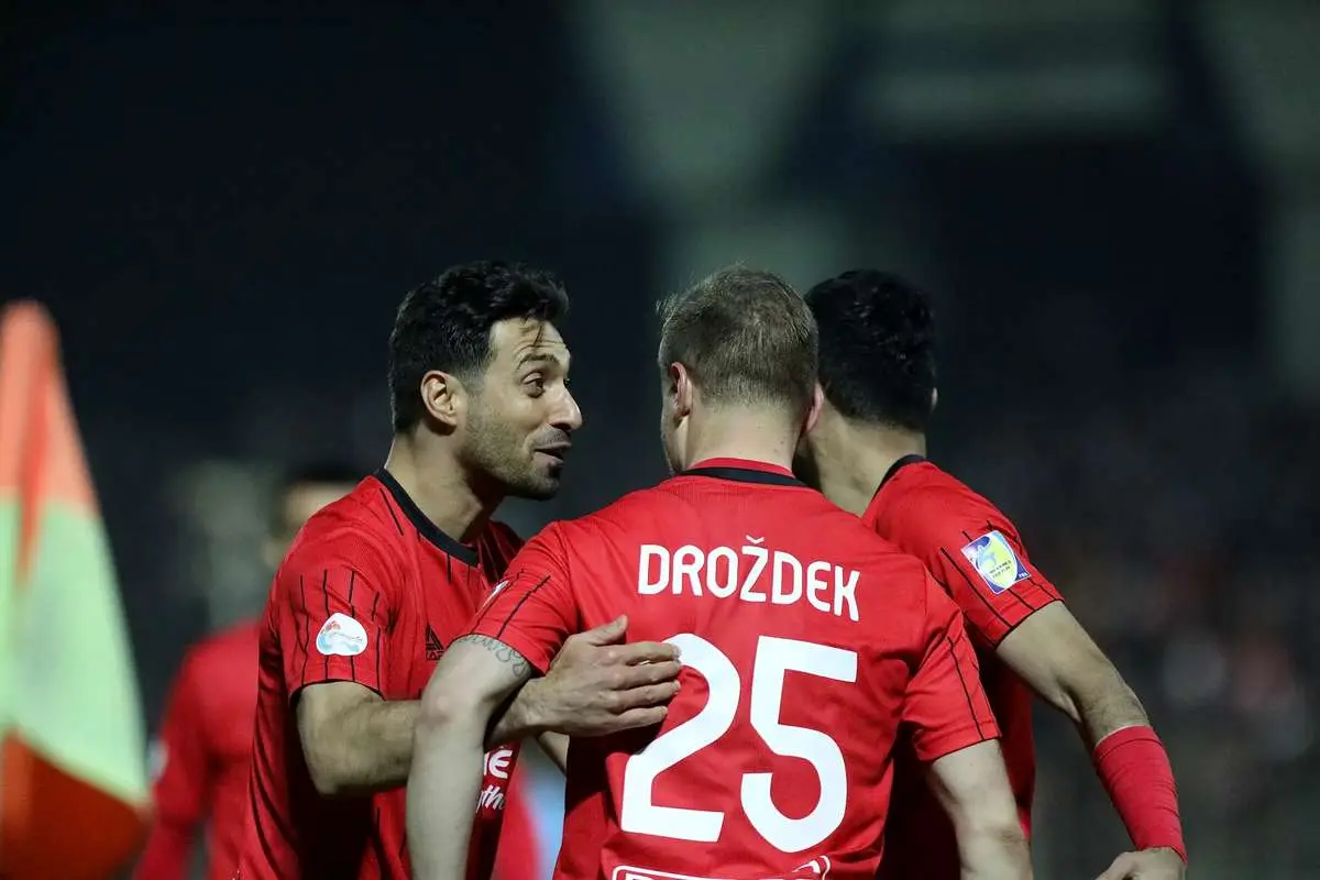 برد ۳-۱ تراکتور مقابل چادرملو؛ دروژدک به صدرنشین رحم نکرد