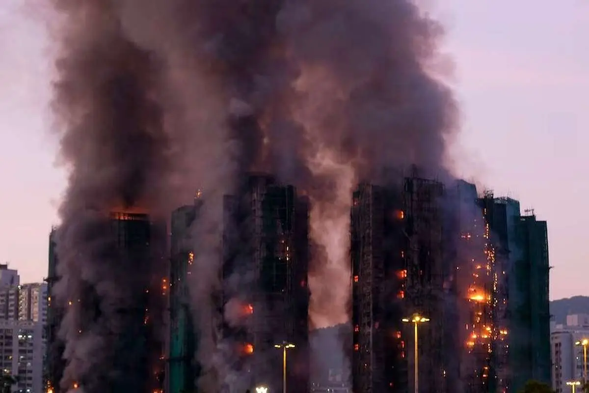 آتش‌سوزی مرگبار در مجتمع مسکونی چند طبقه در هنگ کنگ
